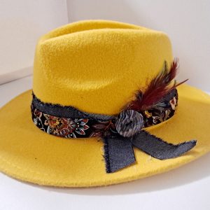 Dapper Yellow